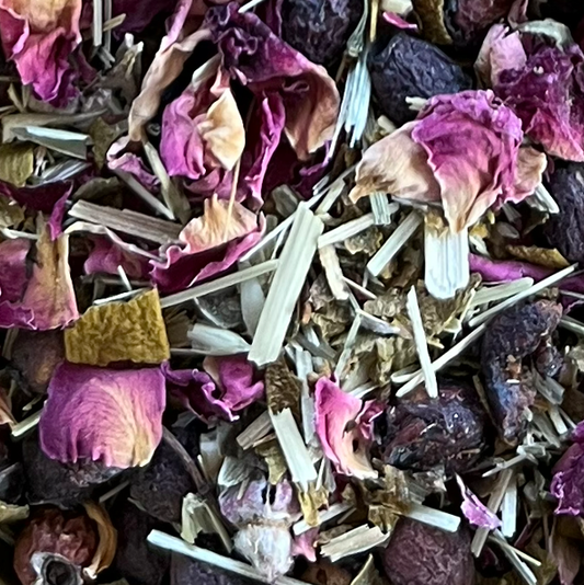 Open and activate The Heart Chakra! Promote feelings of openness, love, and acceptance. Enjoy the subtle flavors of Hawthorn, Rose, Mistletoe, and Oatstraw in a cup of calming, restorative tea โค๏ธ | Shop Rhino and Lucy Teas Online!