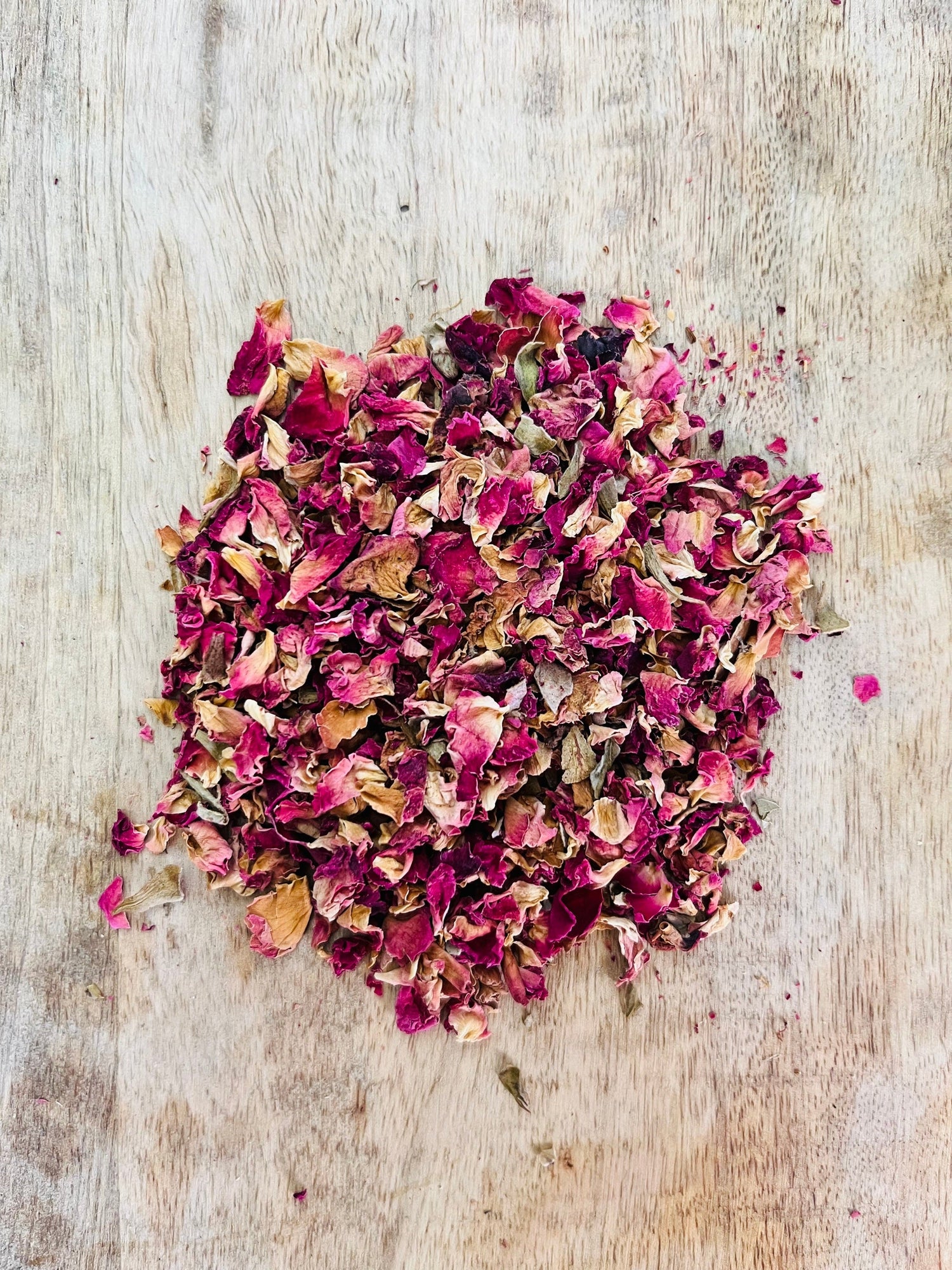 Shop organic bulk herbs for tea, tinctures, baths & rituals. Curated by a certified herbalist. Perfect for beginners, tea lovers, and energy work. Shop Rhino and Lucy, Curated Herbal Teas for Wellness, Ritual & Gifting.
