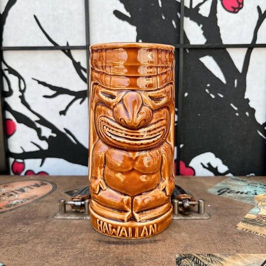 Our beloved world traveler and antique collector Rhino found a super fun Brown Glazed Ceramic Hawaiian Tiki mug! This mug is in excellent condition with no chips or cracks! Perfect for your home Tiki Bar or next cocktail party! He can't wait to come home with you 🍹 Shop Rhino and Lucy Vintage Tiki Mugs