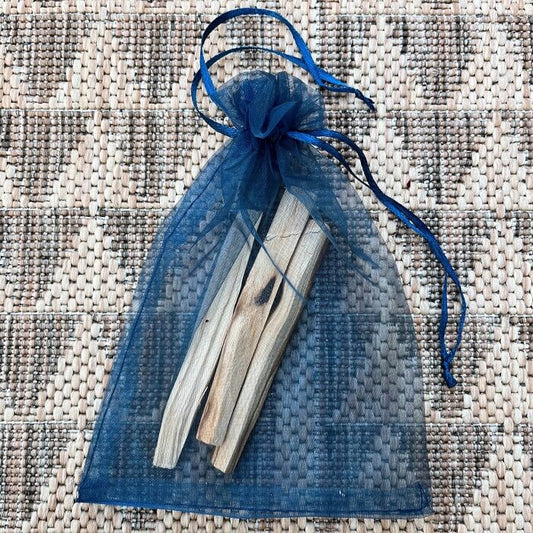 Shop Rhino and Lucy Palo Santo Bundles! Palo Santo pairs lovely with a morning or afternoon tea session. Palo Santo is burned to cleanse negative and stagnant energy, inviting good energy into your awareness and physical space. This bundle includes 3 natural organic Palo Santo sticks with no chemicals or oils added & a gift bag for storage. Enjoy! 🍵