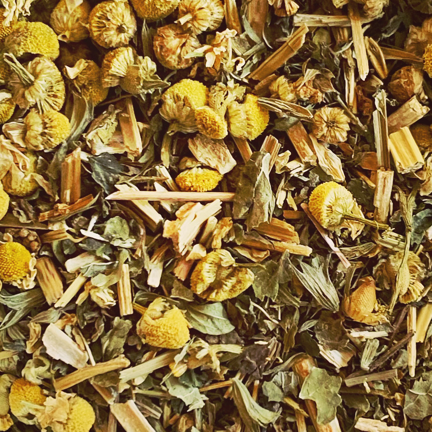 Herbalist Lucy has created the perfect after dinner tea to support anxiety, stress & digestion and promote relaxation. Made with Chamomile, Lemon Balm & Meadowsweet, This blend is helpful in reducing excess acidity, easing nausea and anxiety, great for relaxing and catching up with friends after a delicious meal. 🍽️ | Shop Rhino and Lucy Teas Online