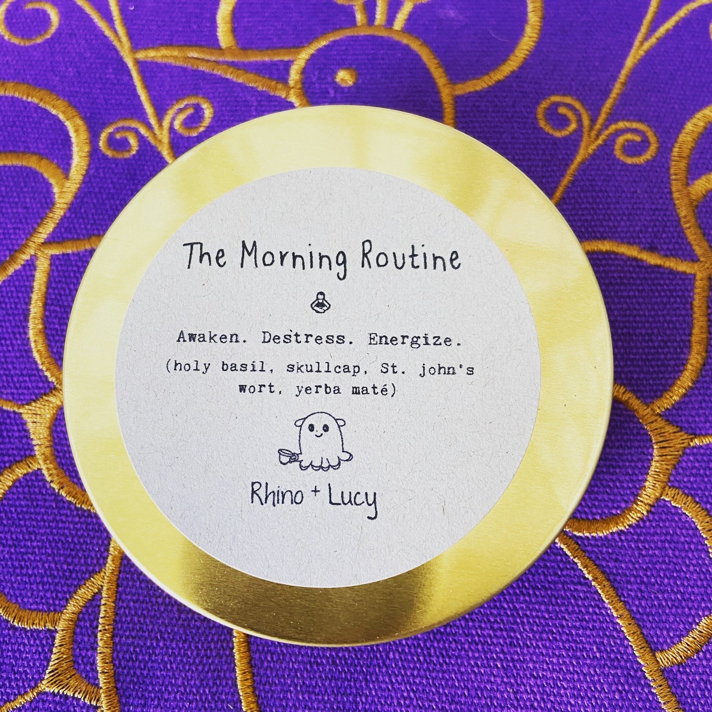 Lucy has created the perfect tea for a lovely morning routine. This blend of Skullcap, Tulsi Vana, Yerba Maté & St. John's Wort will help prepare you for the busy day ahead and will awaken, destress and energize. Great for those stressful mornings when you need a little energy boost along with some Zen. 🧘 | Shop Rhino and Lucy Teas Online